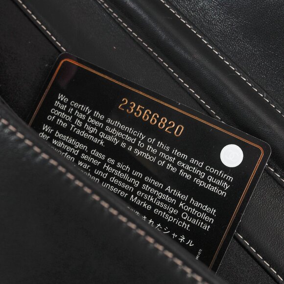 Chanel 2017 Cruise White & Black CC Patchwork Leather Shoulder Bag - Picture 14 of 14